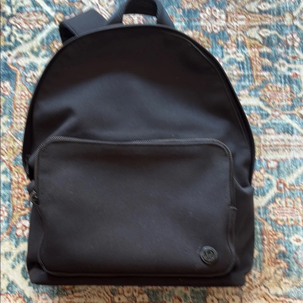 lululemon athletica Black Minimalist Backpack